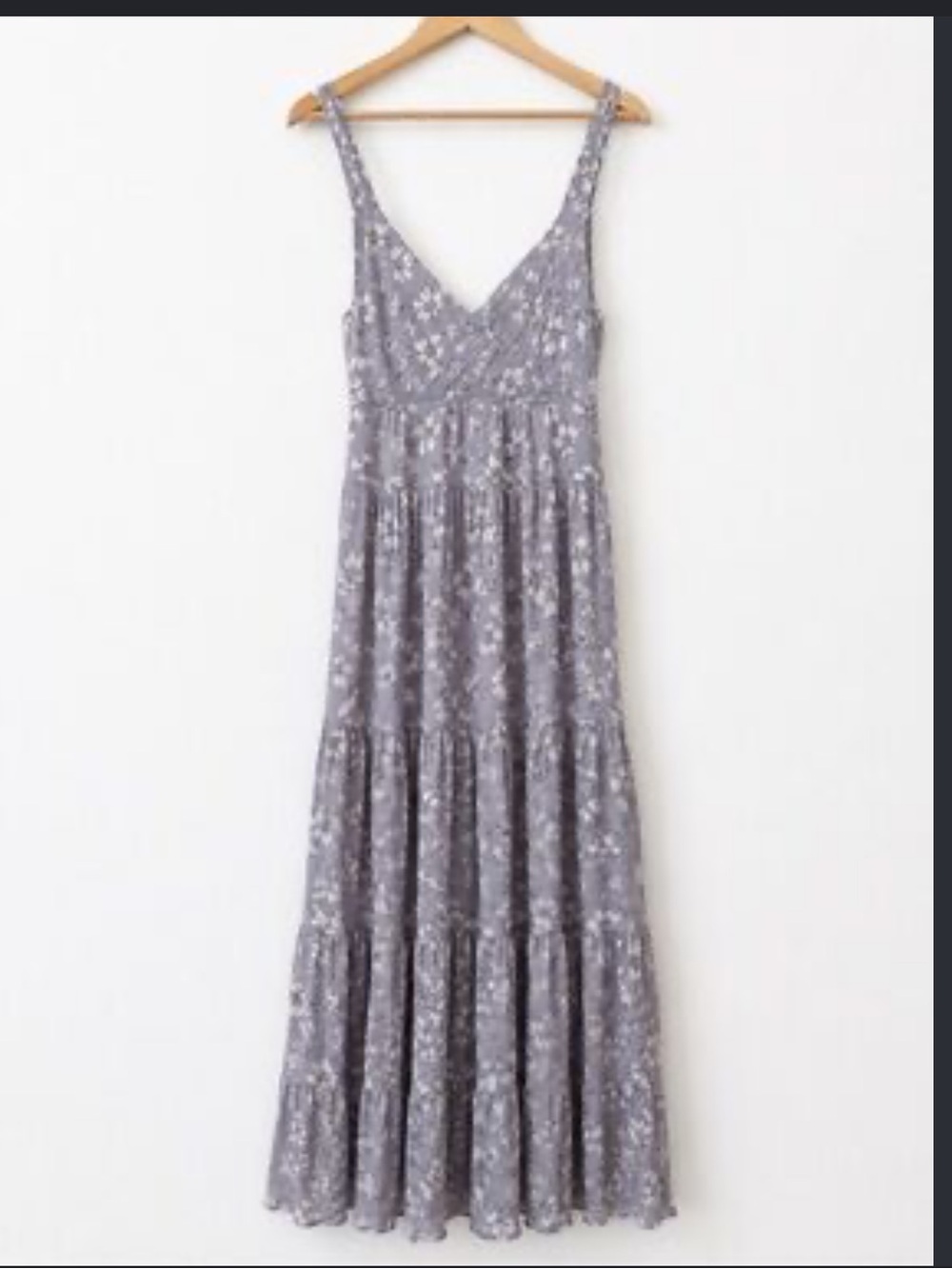 Beautiful Olivia + James floral maxi dress in a soft dusty grey/lavender with an